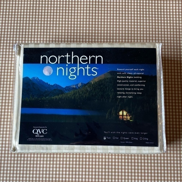 Northern Nights 100% cotton Ecru twin sheet set. NEW. Unopened - Picture 2 of 15
